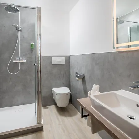 Celler Tor 4*
