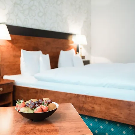 Celler Tor 4*